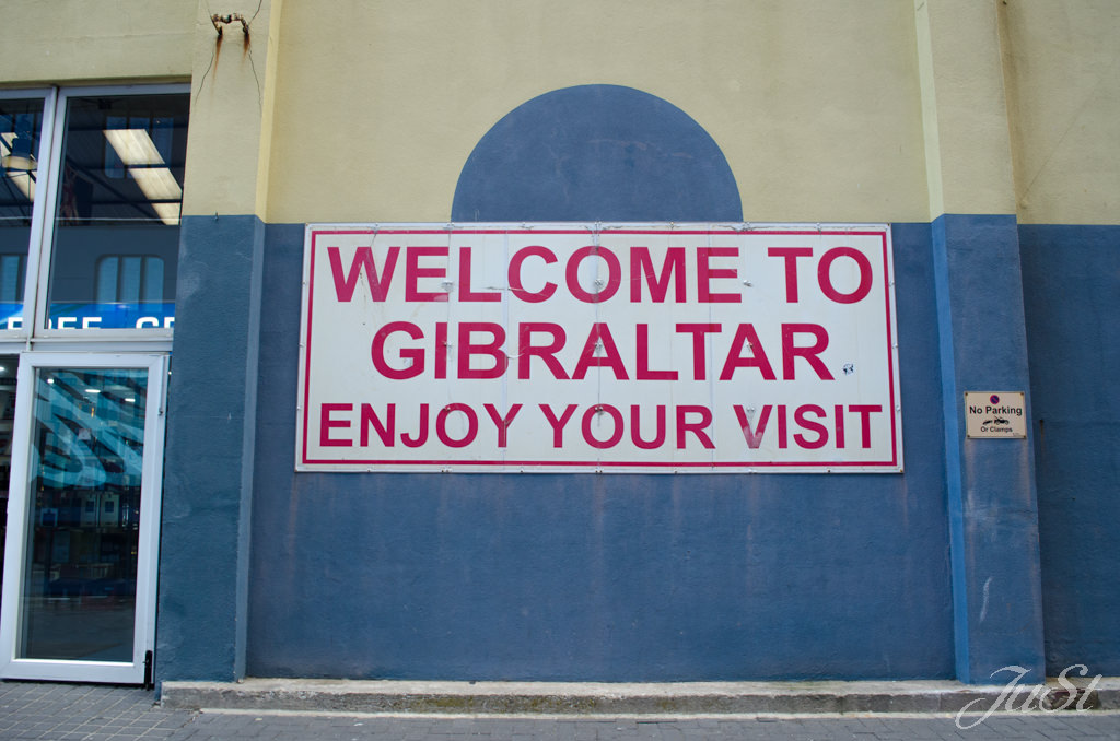 Bild Begrüßung im Hafen von Gibraltar