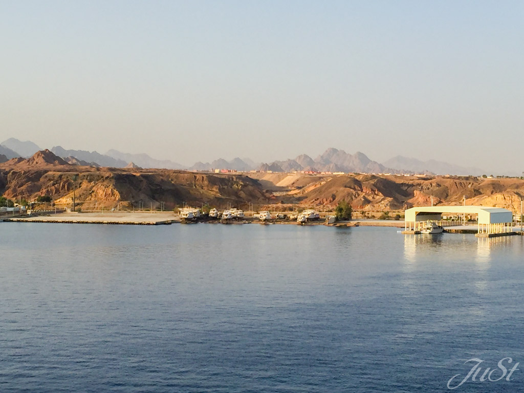 Blick auf den Hafen von Sharm el Sheikh