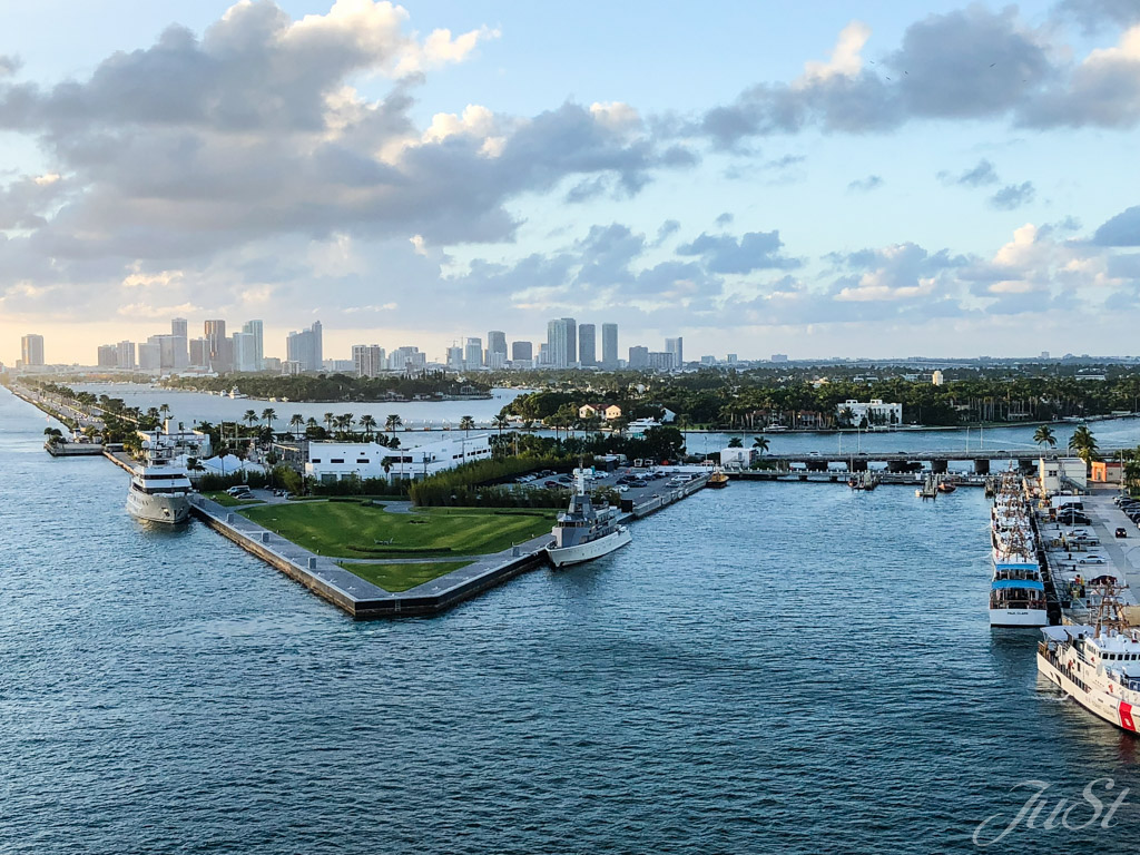 Blick auf Miami von Schiff